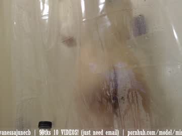 hardcore cam girl missvanessajune image #2511115