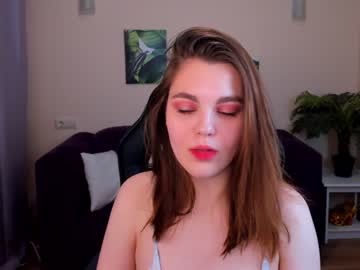 hardcore cam girl lillillyevans image #2427463