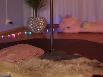 hardcore cam girl kittycaitlin image #4039164