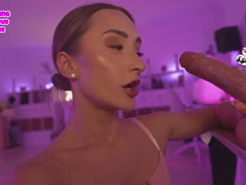 hardcore cam girl hannahjames710 image #3837344