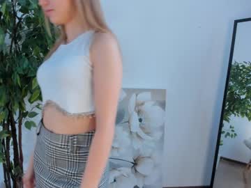 hardcore cam girl merciaembry image #4136195