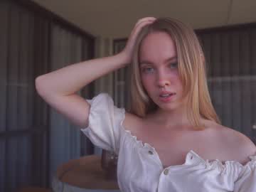 hardcore cam girl bibi_it_is image #2603657