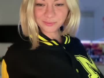hardcore cam girl kiradivine image #3472042