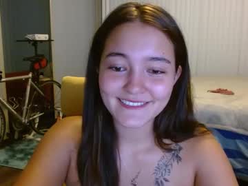 hardcore cam girl emma_peaches18 image #4643503