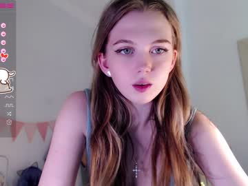 hardcore cam girl small_blondee image #2119149