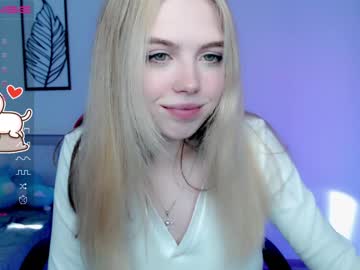 hardcore cam girl small_blondee image #2393935