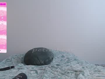 hardcore cam girl petitebrat image #3162426