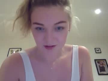 hardcore cam girl redroseldn image #2491559