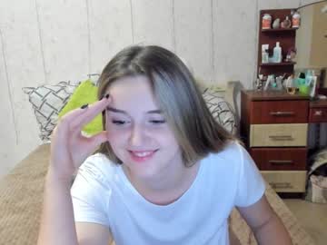 hardcore cam girl emmika_ image #1760684
