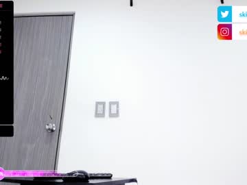 hardcore cam girl skinnyy_16 image #4579580