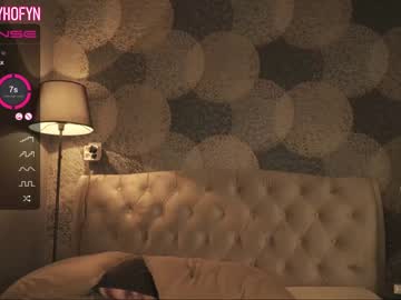 hardcore cam girl crystalreves image #560440