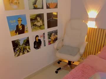hardcore cam girl little_effy18 image #3722537