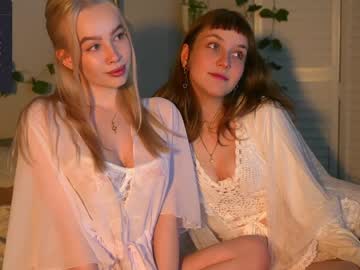 hardcore cam girl mother__of__dragons image #4040878