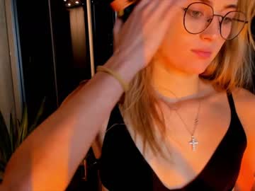 hardcore cam girl linellali image #1727010