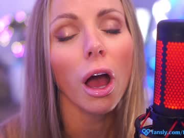 hardcore cam girl eva_fashionista image #2216443