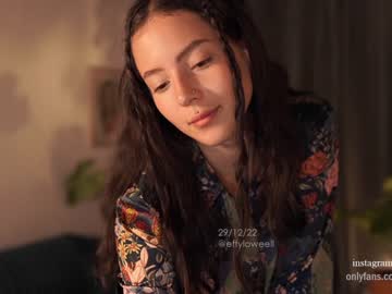 hardcore cam girl effyloweell image #2258206