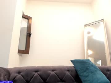 hardcore cam girl hotfallingdevil image #4270326