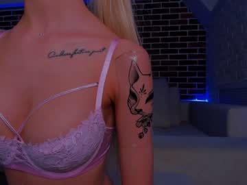 hardcore cam girl milana2005 image #3859096