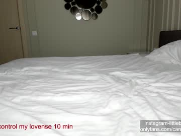hardcore cam girl carolinaherera image #2953115