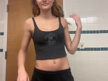 hardcore cam girl maddybabyy223 image #4671255