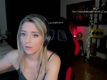 hardcore cam girl kimilee22 image #3386160