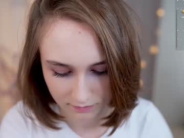 hardcore cam girl monimauve_ image #3491355