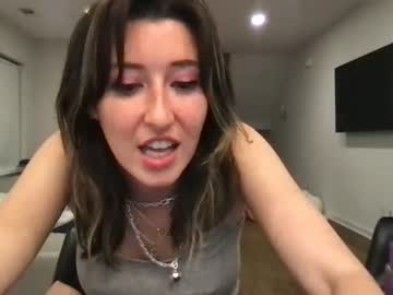 hardcore cam girl sluttylilsister image #3250118