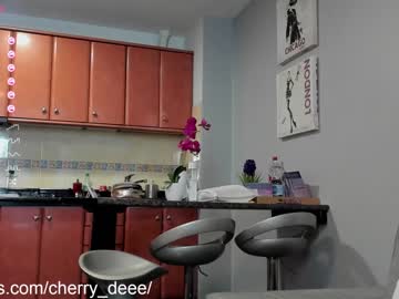 hardcore cam girl cherry_deee image #3509942
