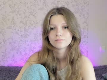 hardcore cam girl alainaestrada image #3690484