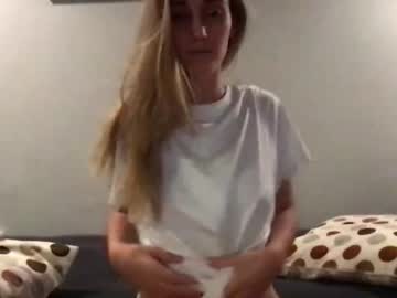 hardcore cam girl blondiebabbby420 image #1996520