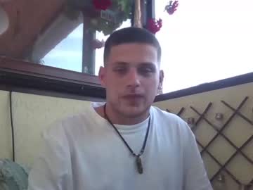 hardcore cam man roberto_twink1 image #3018257
