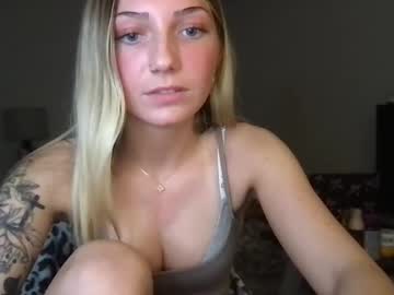 hardcore cam girl emiefox2 image #4716518