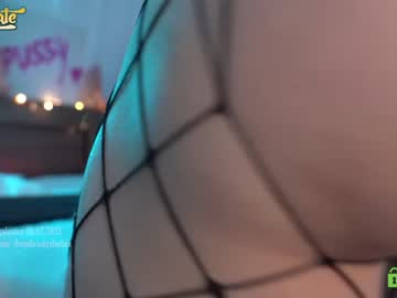 hardcore cam girl _deepthroatgalactica image #2452242