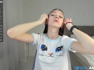 hardcore cam girl alisaa_1 image #2329389