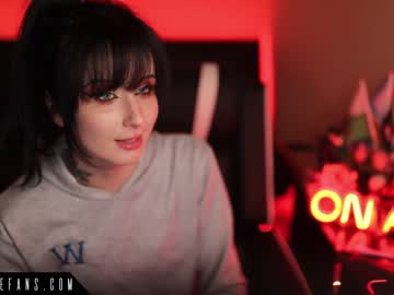 hardcore cam girl raven_alternative image #4067202