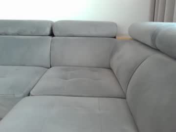 hardcore cam girl innocentxdoll19 image #4331535