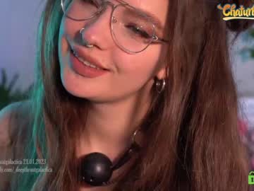 hardcore cam girl _deepthroatgalactica image #2366175