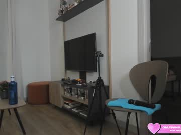 hardcore cam girl annieguzman_ image #4140358