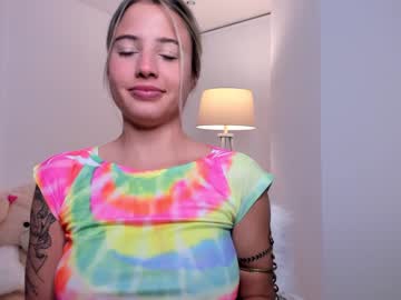 hardcore cam girl naivebby01 image #633618