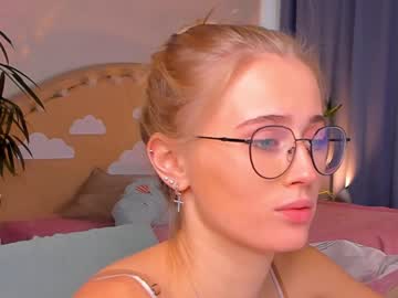 hardcore cam girl linellali image #1719960