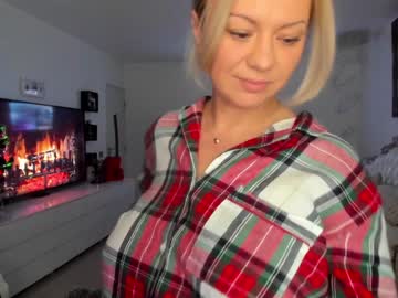 hardcore cam girl kiradivine image #410774
