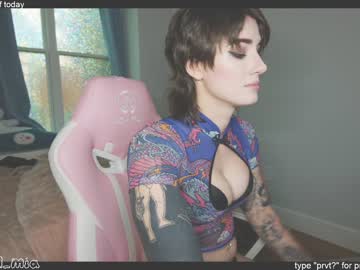 hardcore cam girl aynmarie image #3020813