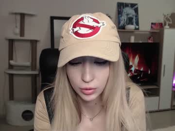 hardcore cam girl gudeeetama image #243803