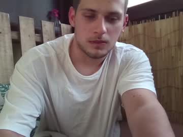 hardcore cam man roberto_twink1 image #2908676