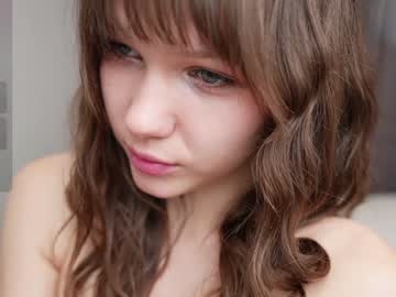 hardcore cam girl little_lola18 image #4659904
