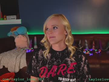 hardcore cam girl taylor_love_303 image #3634200