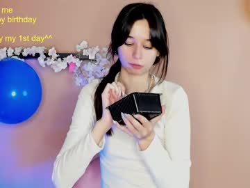 hardcore cam girl emmi_sunshine image #3295272
