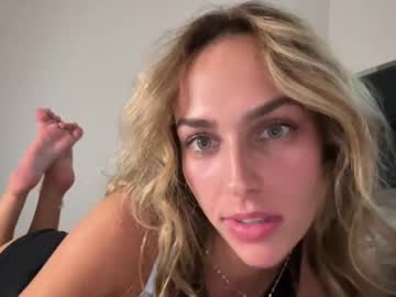 hardcore cam girl lily266154 image #4634904