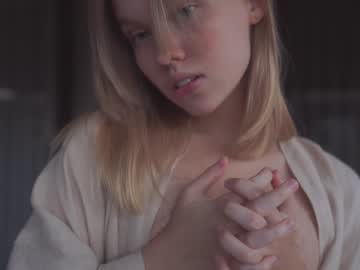 hardcore cam girl bibi_it_is image #2470038
