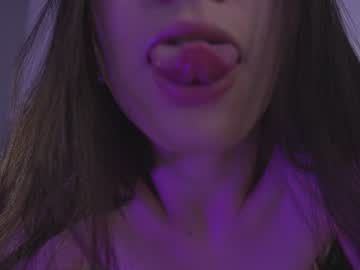 hardcore cam girl lucie_beltran image #2377933